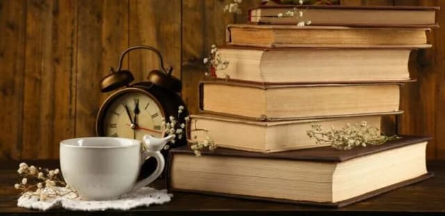 Najlepsza literatura czeska co przeczytać – klasyki i nowości dla każdego Najlepsza literatura czeska co przeczytać – klasyki i nowości dla każdego